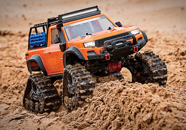 TRX-4 EQUIPPED WITH TRAXX